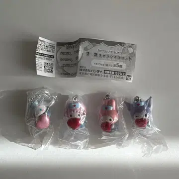 산리오 간호사 스윙 마스코트 4개 세트