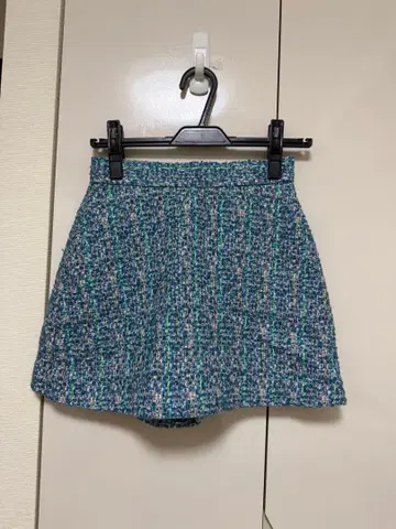 sheller 트위드 터콰이즈 숏팬츠