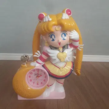 [ 가격 인하 ] 세일러문 피규어형 알람 시계