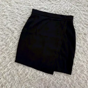 새상품급 선착순 듀라스 미니 스커트 프리 사이즈 블랙 택 포함