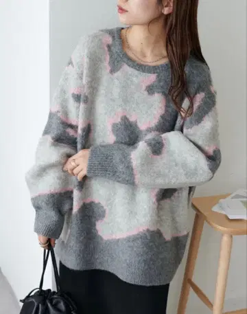 새상품 Discoat 디스코트 애니멀 무늬 샤기 니트