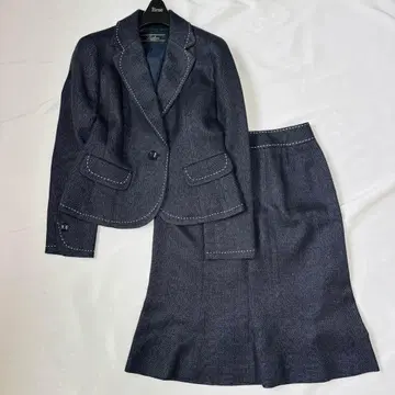 컨디션 최상 레리안 핸드 스티치 라메 트위드 네이비 셋업 수트