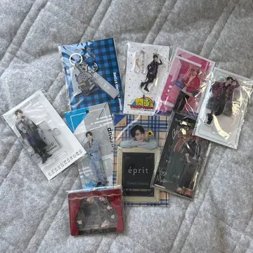 A! group 아크릴 스탠드