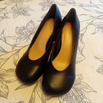 새상품급 스타일믹서 완판 라운드 폼 펌프스 LL 사이즈