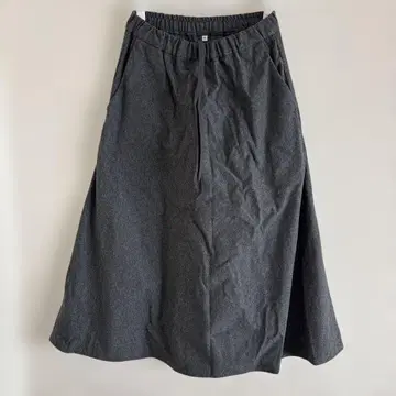 다크 그레이 플레어 스커트 허리밴딩 무인양품