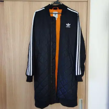 adidas 퀼팅 자켓 L 블랙/오렌지