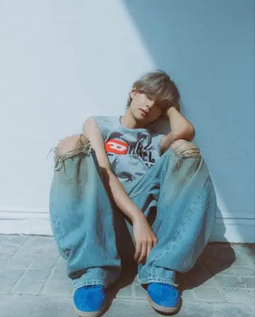 레귤러 핏 데미지 진 - 2021M28.30