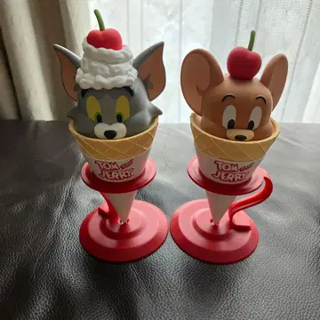 톰과 제리 아이스크림 피규어 컬렉션