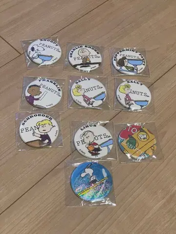 피넛 카페 캔뱃지 10개