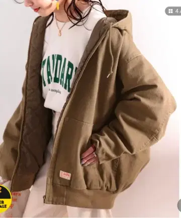 카키 후드 부착 자켓