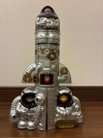 맥도날드 로켓형 완구