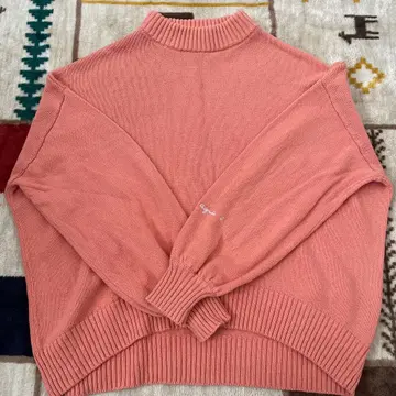 [새상품급] TO b. by agnis b. 핑크 긴팔 스웨터