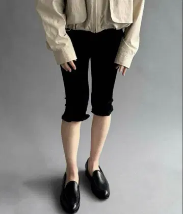 Jalan Sriwijaya 자란스리위자 클래식 슬림 로퍼