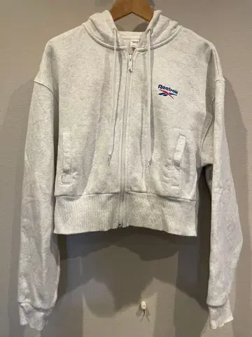 Reebok 크롭 후드티 그레이