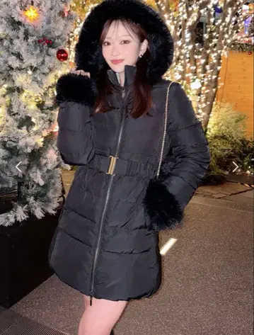 RESEXXY 후드 부착 다운 코트