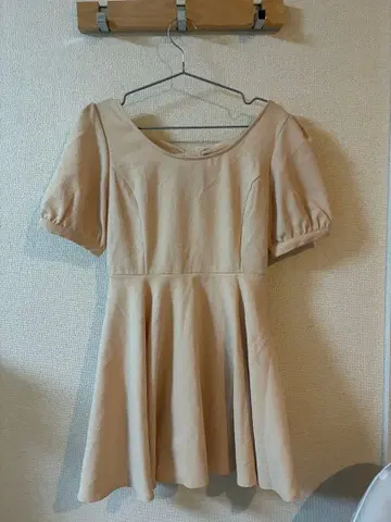 Honey Bunch 베이지 미니 원피스 반팔