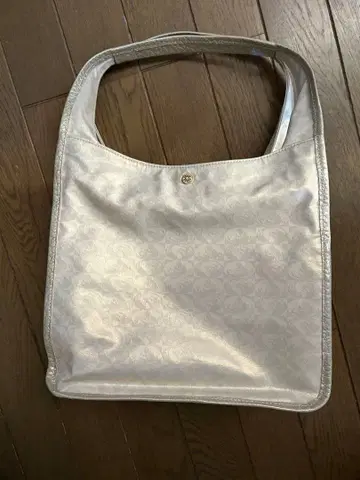 페레볼사 토트백