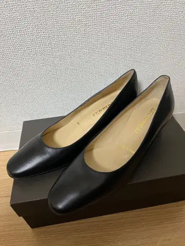 미사용 블루노마리 블랙 플레인 펌프스