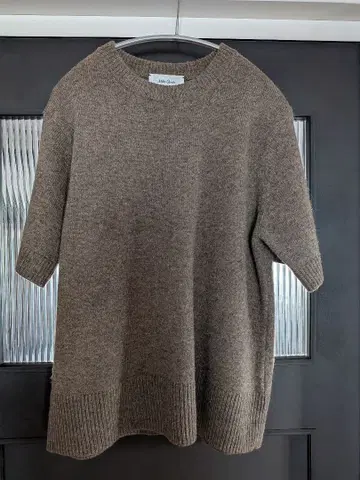 미라 오웬 브라운 반팔 니트 스웨터 M