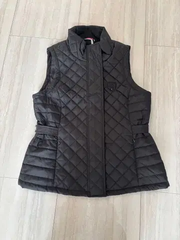 [ 새상품 미사용품 ] TOMMY HILFIGER 블랙 퀼팅 베스트