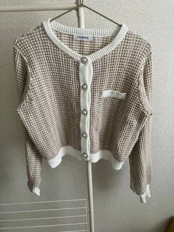 CALNAMUR 베이지 화이트 가디건