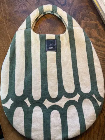 미나 페르호넨 에그 백