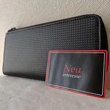 미사용 새상품 장지갑 라운드 지퍼 카본 가죽 노이인텔레세