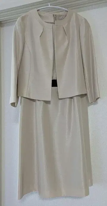 23구 APPLAUDIR 포멀 슈트 아프로디르 원피스 수트