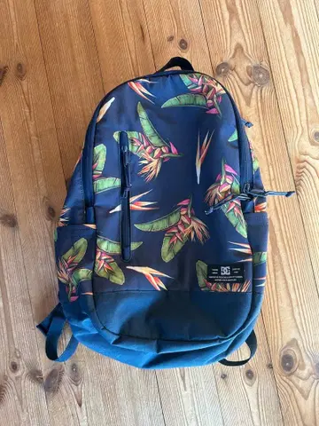 DC 플로럴 디자인 백팩