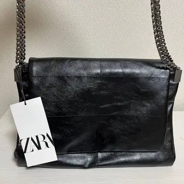 ZARA 락 플랩 숄더백