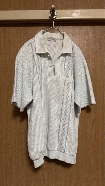 구제 니트 셔츠