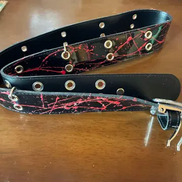 [ SEXPOT ] 벨트 얼룩 무늬 블랙 레드