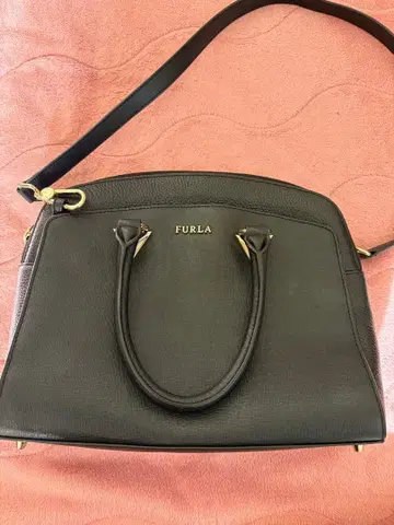 FURLA 블랙 가죽 숄더백