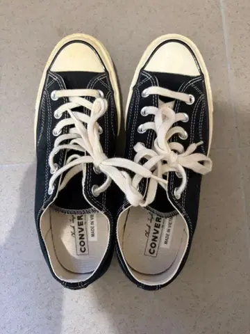 CONVERSE 블랙 캔버스 스니커즈