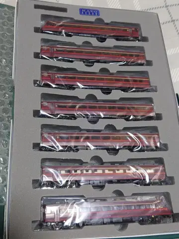 카토 살롱 익스프레스 도쿄