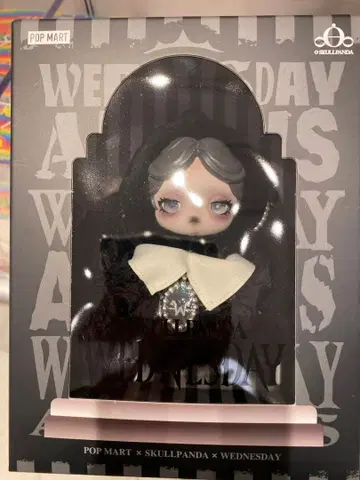 POP MART WEDNESDAY SKULLPANDA NY