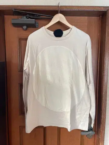 중도 포기 야마시타 요코 / 롱 슬리브 라운드 티셔츠