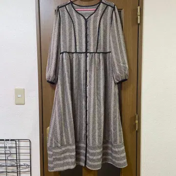 안도라부 원피스 긴팔 베이지 헤링본