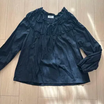 DEL LEI Rag Shop 블랙 프릴 긴팔 블라우스 튜닉