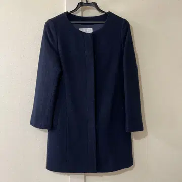 CECIL McBEE 네이비 노카라 코트