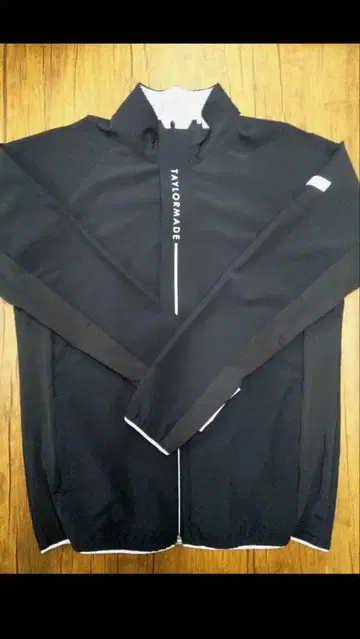TAYLORMADE 블랙 자켓