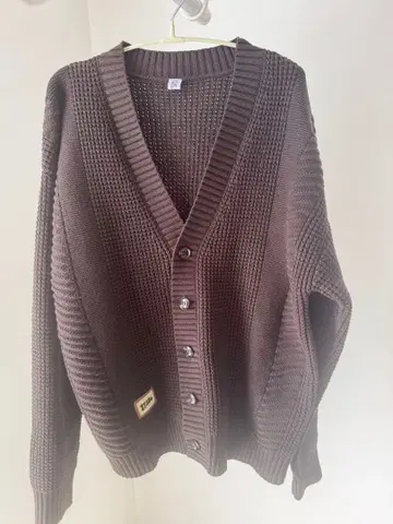 PEAKBLUE 브라운 V넥 가디건