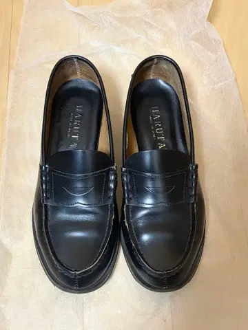 HARUTA 블랙 가죽 로퍼