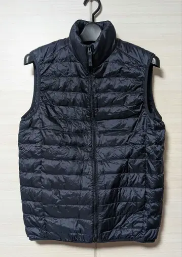 울트라 라이트 다운 베스트 네이비 사이즈 S