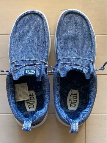 HEY DUDE 블루 슬립온 스니커즈