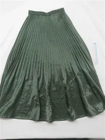 서니 라벨 어반 리서치 플리츠 스커트 사이즈 F 그린