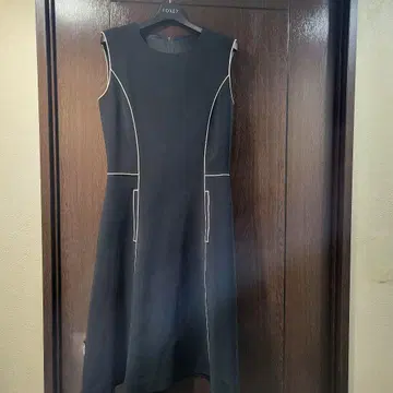 FOXEY 슬리브리스 원피스 38 블랙