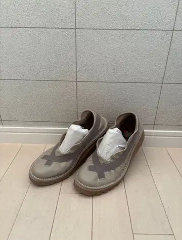 JS Heartlavel (제이에스하트라벨) 그레이