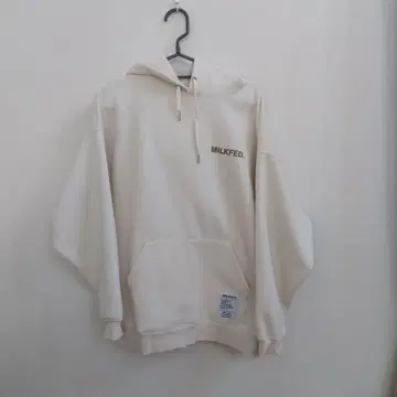 MILKFED. 아이보리 후드 부착 후드티