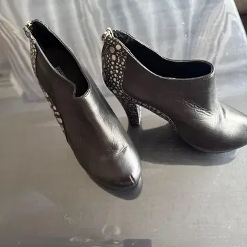 가죽 블랙 힐 부티